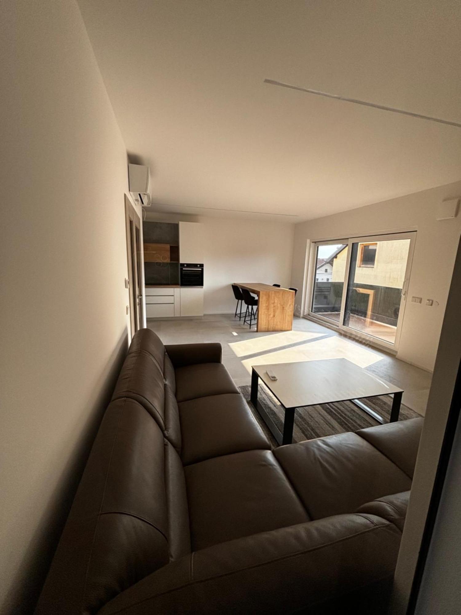 Luxor Apartman 4 SJJ Esterno foto